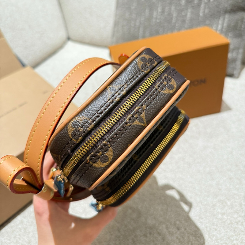 ルイ ヴィトン アマゾン クロスボディバッグ ショルダー バッグ ヴィトン スマホ ポーチ おしゃれ ヴィトン の ポシェット 男女兼用