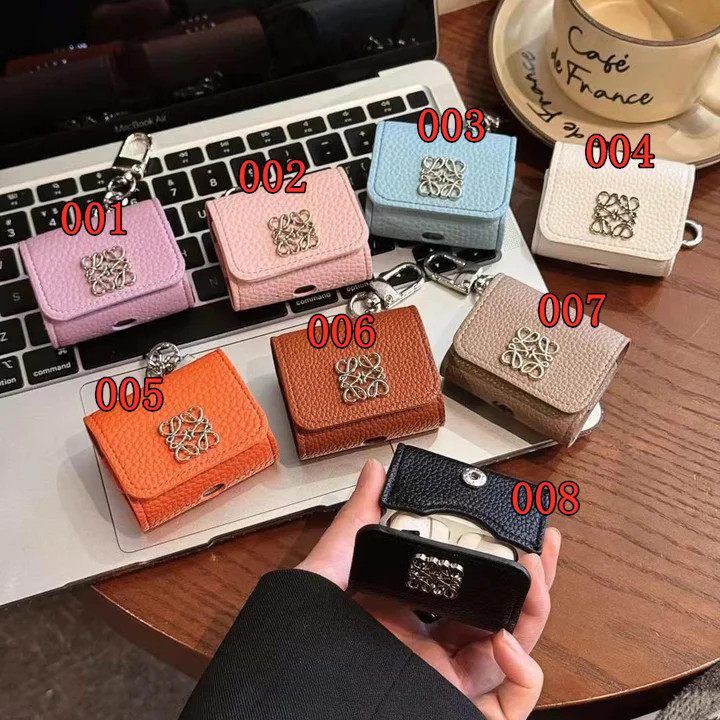 ロエベ airpods ケース 韓国 airpods4 ケース ロエベ airpods proケース ハイブランド 革 エアー ポッズ ケース おしゃれ カラビナ付き