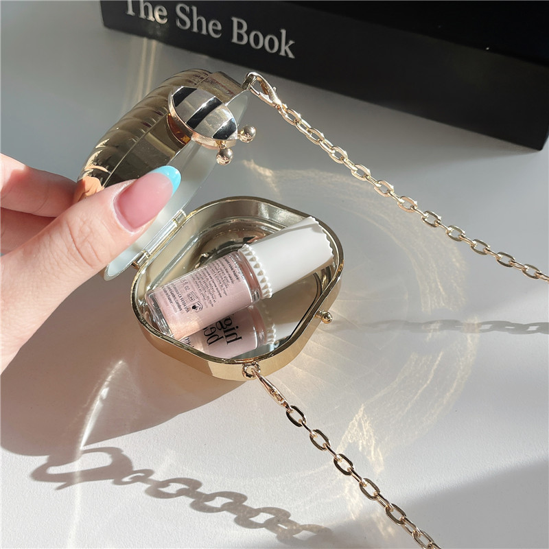 シャネル airpods4 ケース ショルダー ミラー付き airpods pro1/2 ケース ハイブランド chanel 小物 入れ エアポッツ ケース かわいい イヤホン の カバー シャネル airpods4 ケース ショルダー ミラー付き airpods pro1/2 ケース ハイブランド chanel 小物 入れ エアポッツ ケース かわいい イヤホン の カバー
