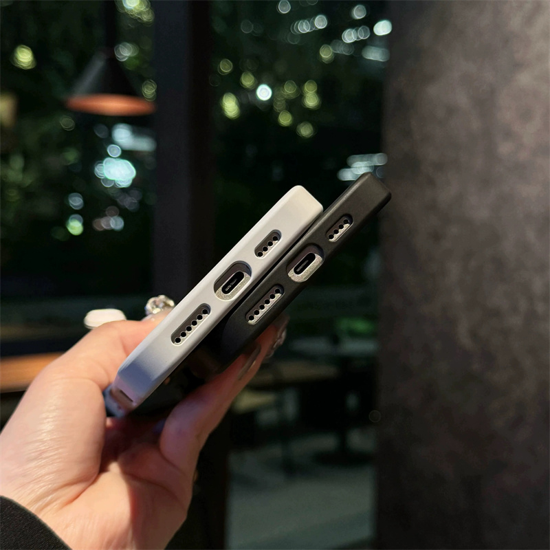 リモワ iphone17/17pro ケース リモワ 芸能人 iphone16/16pro ケース ブランド 人気 RIMOWA スマホケース 海外 iphone15promax/14/14pro ケース シンプル おしゃれ