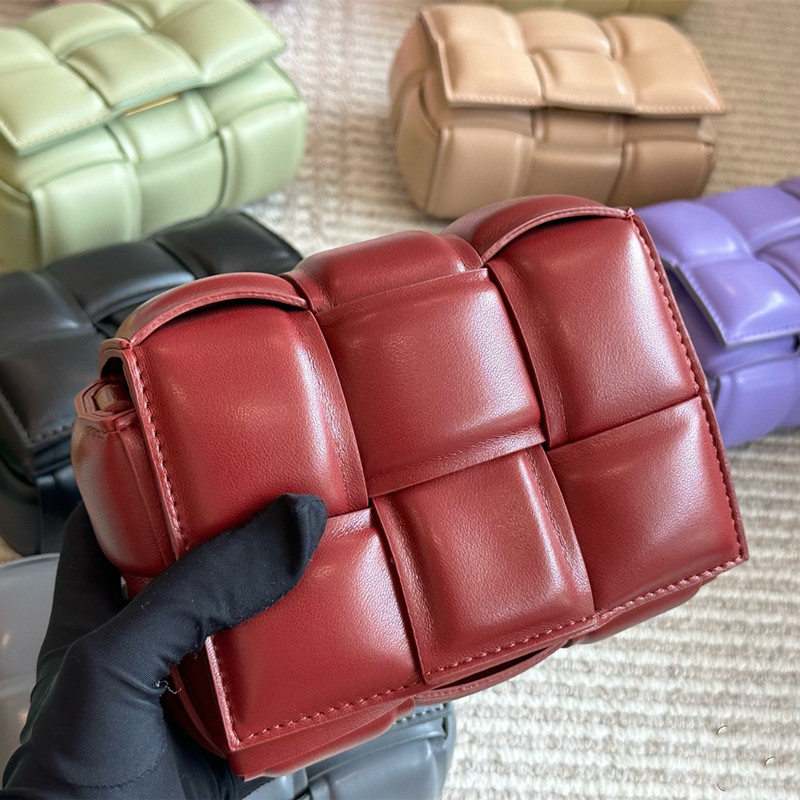 bottega veneta ショルダー バッグ ボッテガ ヴェネタ ミニ バッグ キャンディー カセット イントレチャート ショルダーバッグ