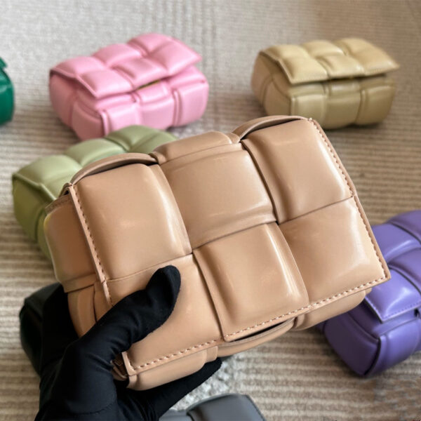 bottega veneta ショルダー バッグ ボッテガ ヴェネタ ミニ バッグ キャンディー カセット イントレチャート ショルダーバッグ - 画像 (7)