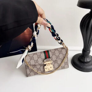 手帳型 iphone17ケース ハイブランド iphone17pro/17air 携帯 手帳 型 ケース ルイヴィトン グッチ iphone16/16promax ケース バッグ風 スマホケース 手帳 型 チェーン付き 大人 女子 iphone15pro/14/13 ケース 手帳 型 - 001