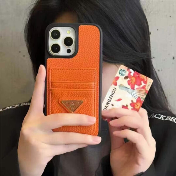 プラダ iphoen17 ケース カード収納 prada アイフォ17pro/17promax ンケース ハイブランド コピー iphone16/16pro ケース おしゃれ ブランド iphone15/14 ケース 革 高級 - 画像 (3)