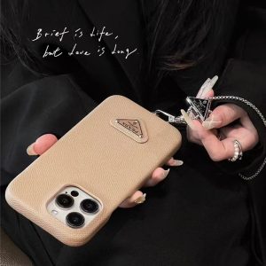 prada スマホケース iphone17 プラダ iphone17air/17promax ケース チェーン付き iphoen16/16pro ケース シンプル かわいい iphone15pro/14pro ケース おしゃれ ブランド iphone お 揃い ケース