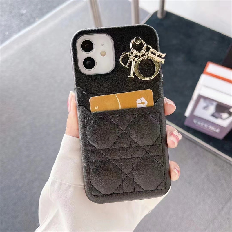 大人可愛いが止まらない!おしゃれなiPhone17ケース厳選4アイテム 大人可愛いが止まらない!おしゃれなiPhone17ケース厳選4アイテム
