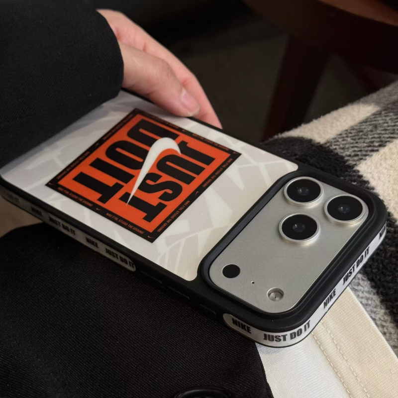 ナイキ iphoneケース 17 NIKE スマホケース iphone17pro/17promax ケース ブランド 人気 iphone16/16pro/15 ケース お揃い さりげない iphone14/13 携帯ケース おしゃれ ブランド