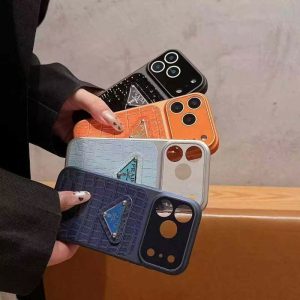 Alternative view of プラダ iphone17/17pro ケース クロコ柄 iphoneケース お揃い おしゃれ iphone16pro/15/14 ケース 大人 ブランド prada風  流行り の スマホケース 韓国