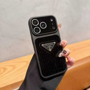 プラダ iphone17/17pro ケース クロコ柄 iphoneケース お揃い おしゃれ iphone16pro/15/14 ケース 大人 ブランド prada風 流行り の スマホケース 韓国 プラダ iphone17/17pro ケース クロコ柄 iphoneケース お揃い おしゃれ iphone16pro/15/14 ケース 大人 ブランド prada風 流行り の スマホケース 韓国