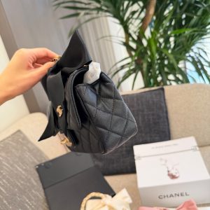シャネル 25 ショルダーバッグ 斜 めがけ バッグ レディース ミニ バッグ ショルダー ブランドchanel マトラッセ ミニバッグ ちょっとした お出かけ