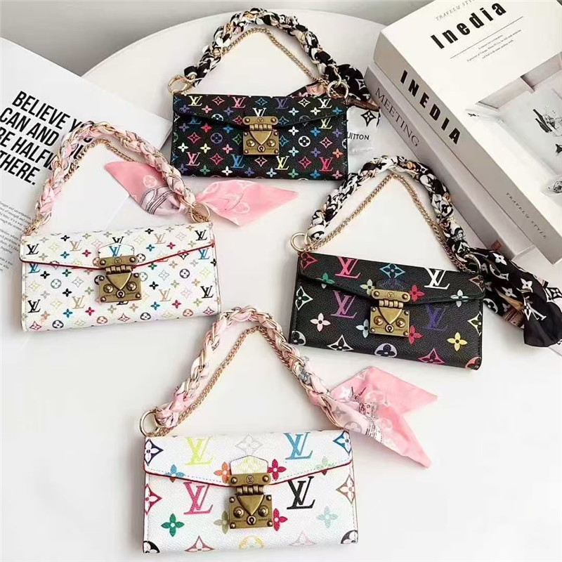 大人気ブランドの世界観を手軽に!最新「ルイヴィトン風iPhoneケース」おすすめ5選 大人気ブランドの世界観を手軽に!最新「ルイヴィトン風iPhoneケース」おすすめ5選