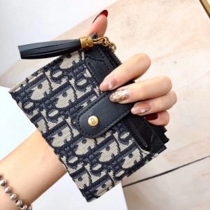 ディオール ミニ財布 レディース dior カード ケース コンパクト 二 つ折り 財布 ミニ 財布 ハイ ブラ ンド小銭入れ かわいい センスのいい プレゼント