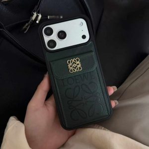 ロエベ iPhoneケース 17 カード収納 loewe iphone17pro/17promax スマホケース 可愛い ブランド iphone16/16pro ケース お揃い おしゃれ アイフォン15/14ケース スタンド機能