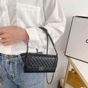 シャネル スマホケース 手帳 型 ショルダー chanel iphone17/17pro ケース 手帳型 三つ折りiphone16pro/15ケース 手帳型 人気 女子 バッグ風 iphone14/13ケース ミラー付き シャネル スマホケース 手帳 型 ショルダー chanel iphone17/17pro ケース 手帳型 三つ折りiphone16pro/15ケース 手帳型 人気 女子 バッグ風 iphone14/13ケース ミラー付き