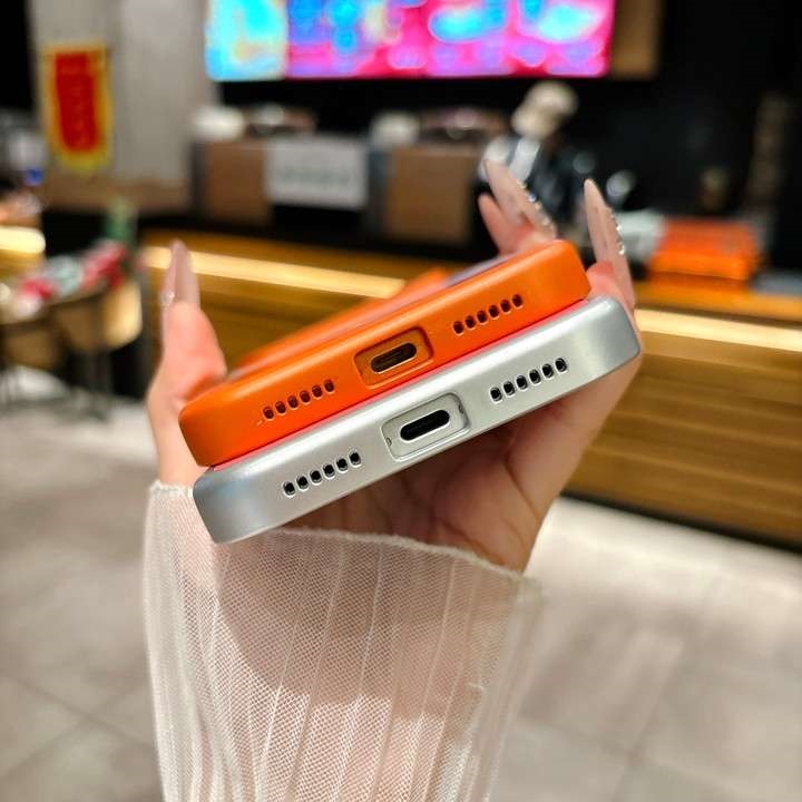 バレンシアガ iphoneケース カメラ保護 balenciaga iphone17/17promaxケース おしゃれ ブランド iphone16pro/15proケース magsafe 対応 ケース iphone14ケース 流行り