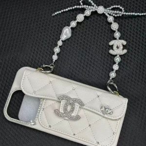シャネル iphoneケース ストーンデコ iphoneケース レディース chanel パロディ iphone17/17pro ケース iphoneケース カード収納 可愛いiphone16pro/15/14 スマホケース チェーン 付き